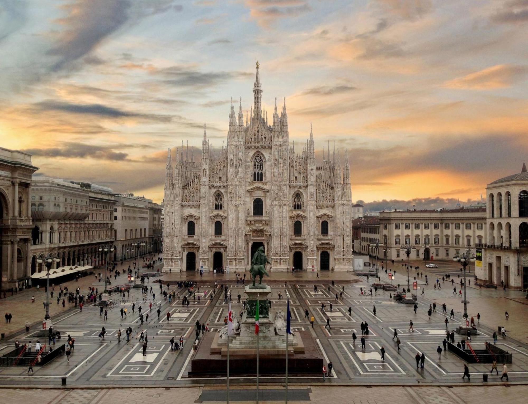 La Galleria Prestige Suite - 2 Min From The Duomo, Milan